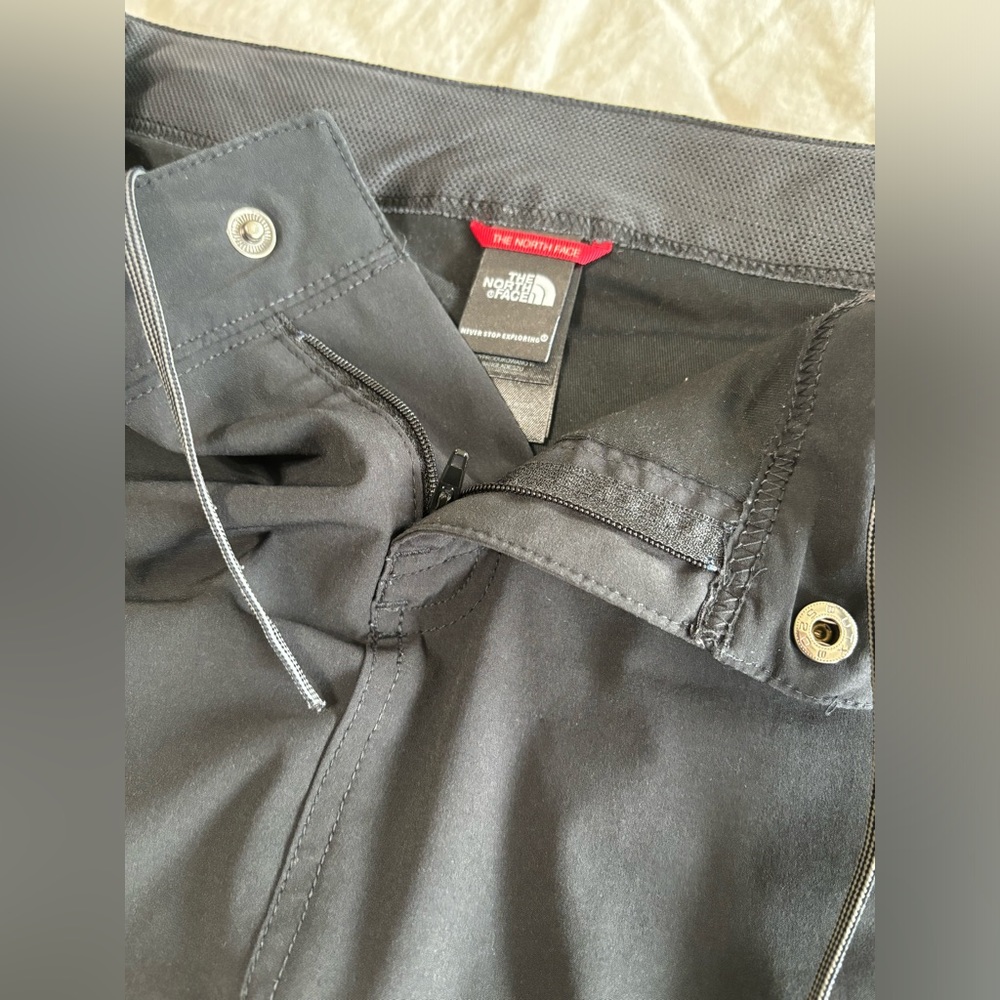 The North Face Apex Skort Skirt Black Athleisure Athletic Large Size 10 - Picture 9 of 12